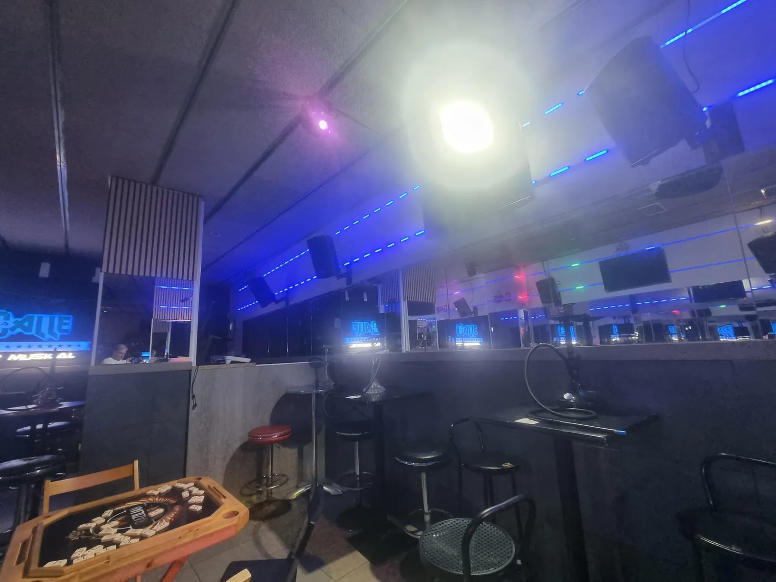 PROFITABLE INVESTMENT! shop leased to a music bar, prime location PR-00385 — photo 2
