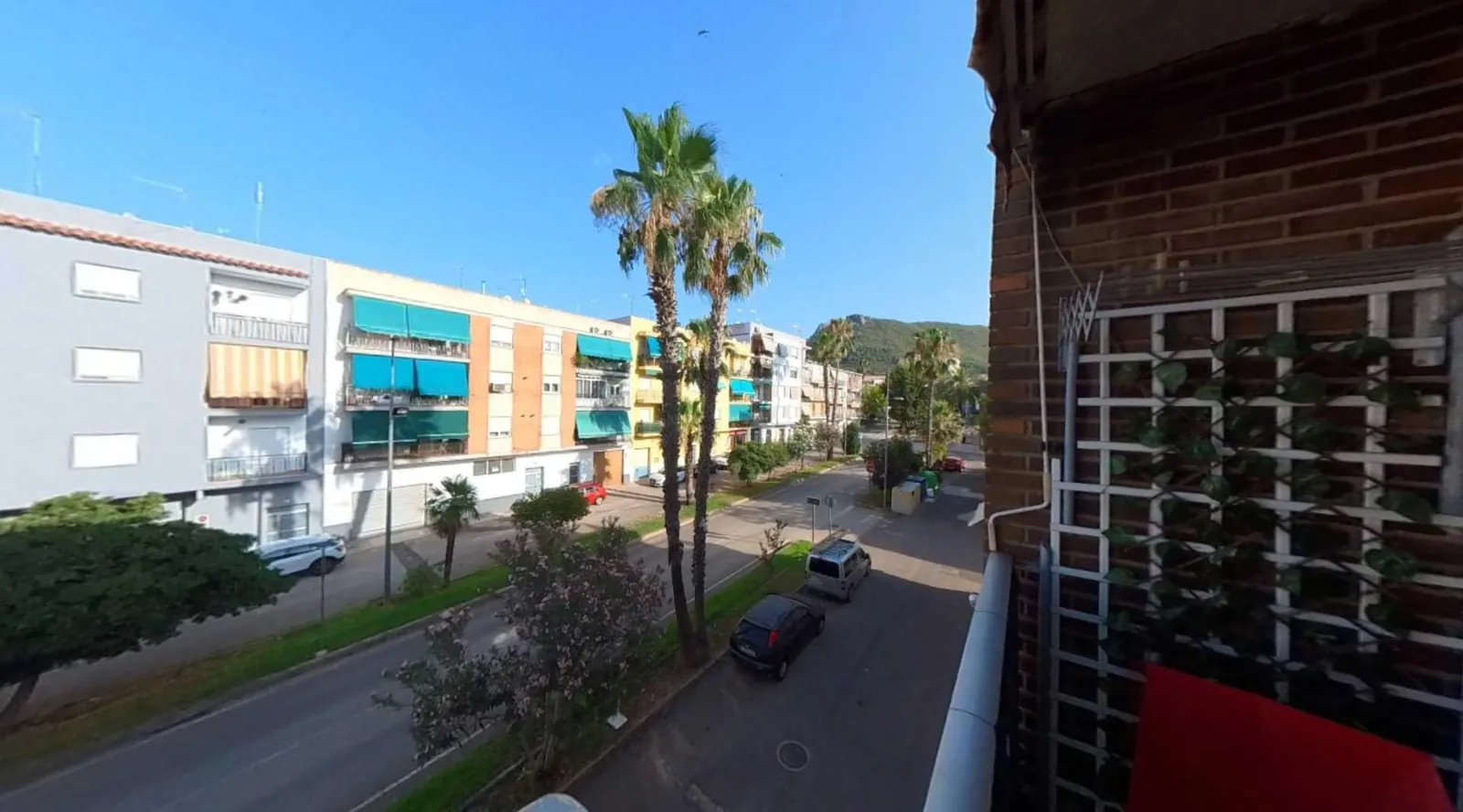 Spain Get your residency! renovated apartment mountain view 007575