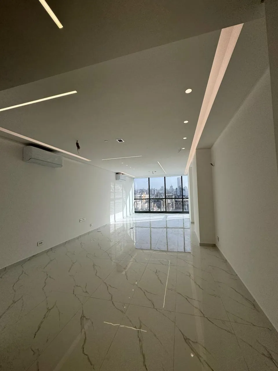 Dekwaneh brand new office 70 sqm for Rent in a prime commercial center #6877 — الصورة 3
