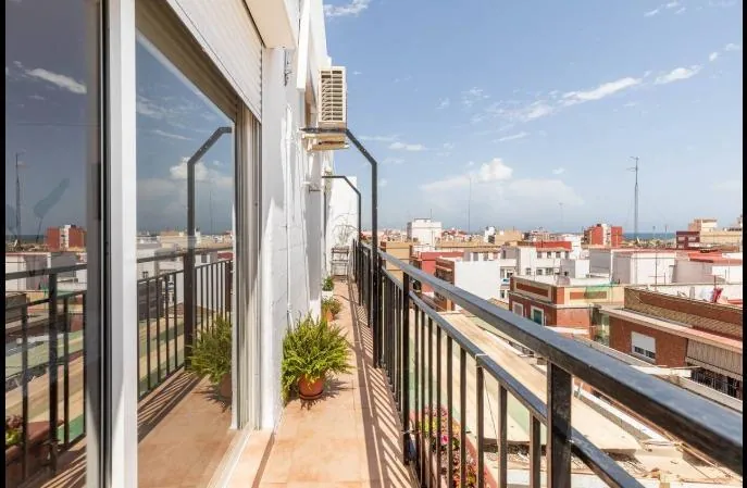 Spain get your residency! penthouse with sea views prime location 008565
