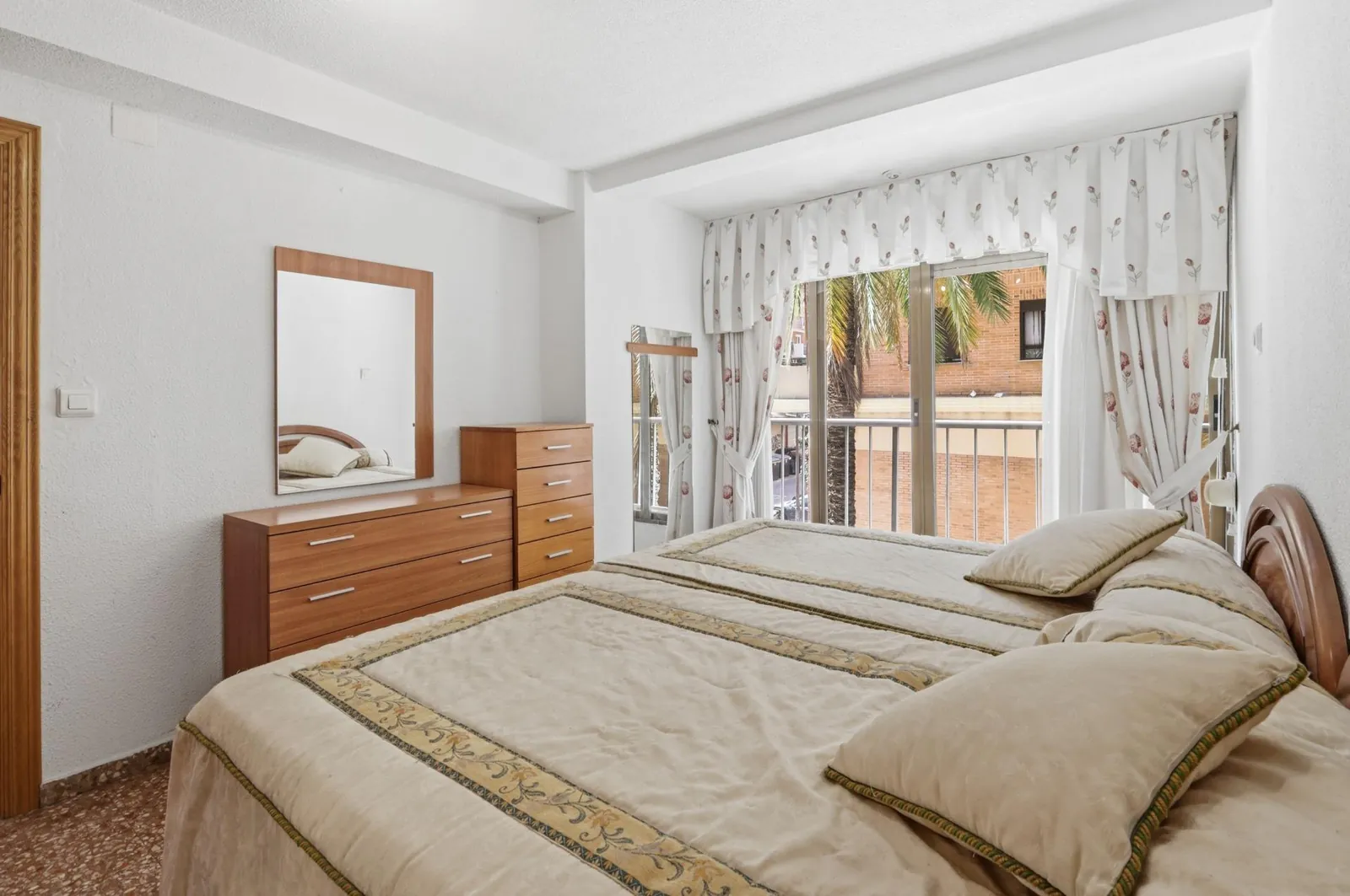 Spain get your residency! apartment in a prime location 009335 — الصورة 3