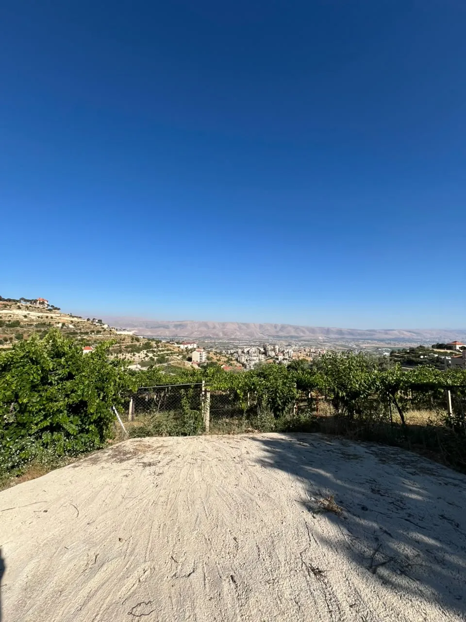 Aradi zahle land 1000 sqm prestigious neighborhood panoramic view #6950