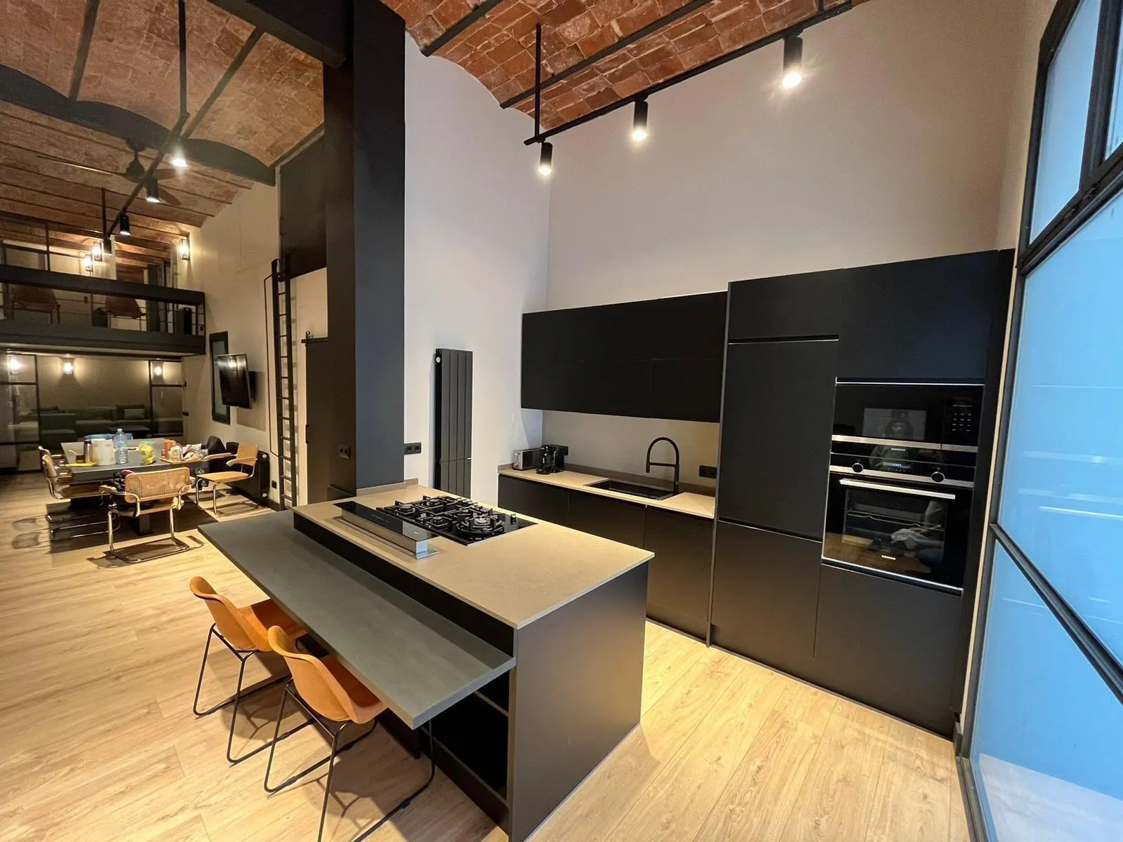 Spain get your residency! luxurious apartment in Barcelona PR-00493