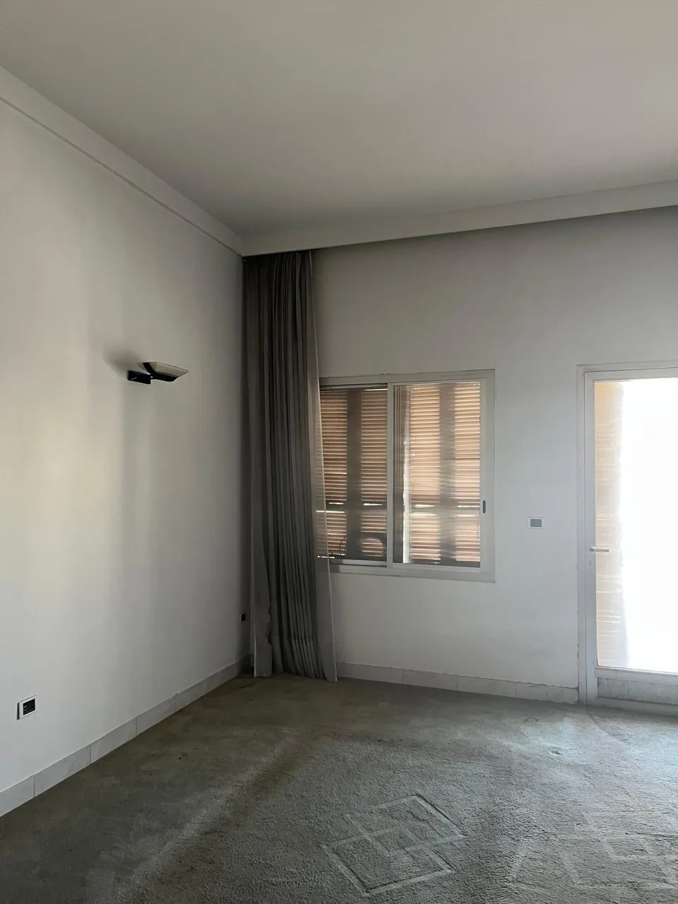 Haouch el omara apartment 200 sqm for Sale prime location #6986