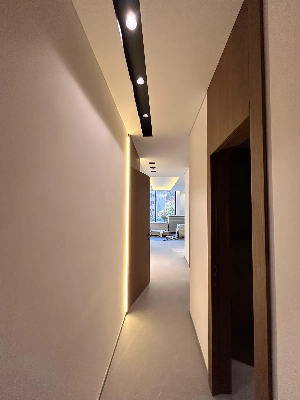 Antelias high-end new apartment 165m + 95m garden prime location #7002 — الصورة 3