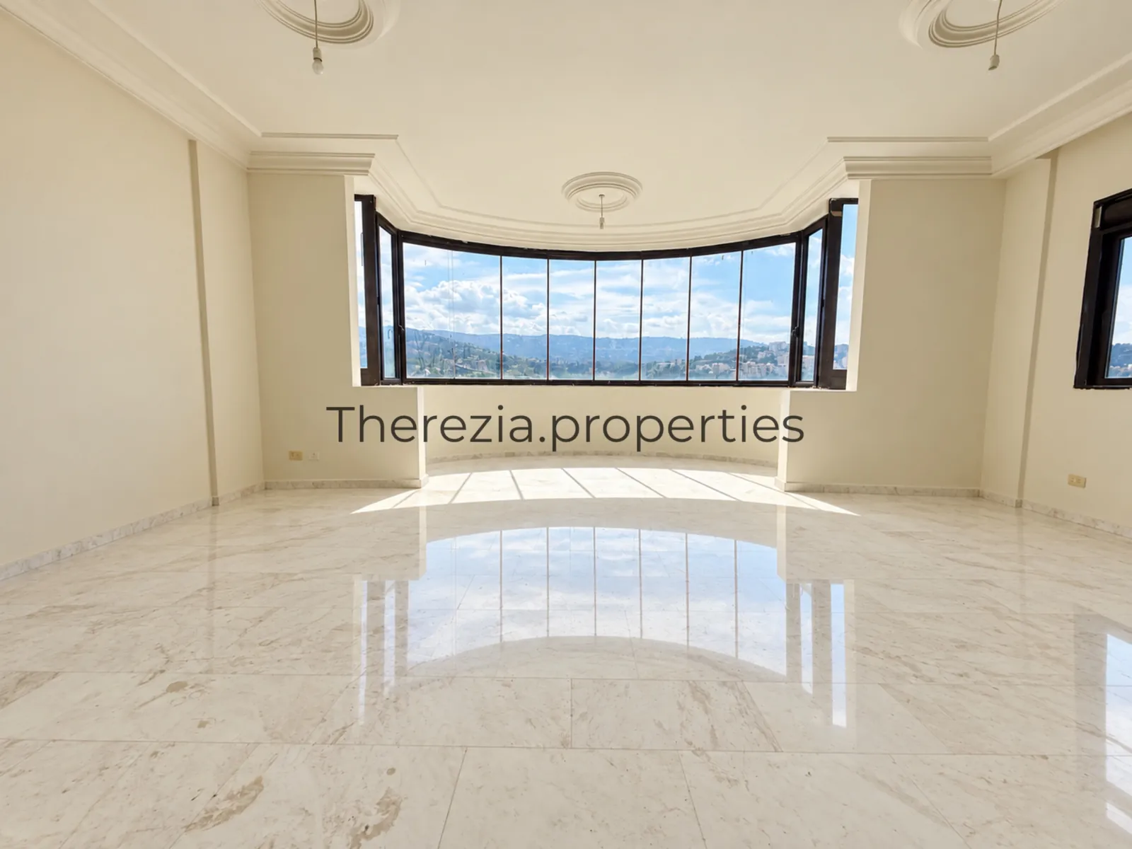 Apartment for Sale in Mansourieh