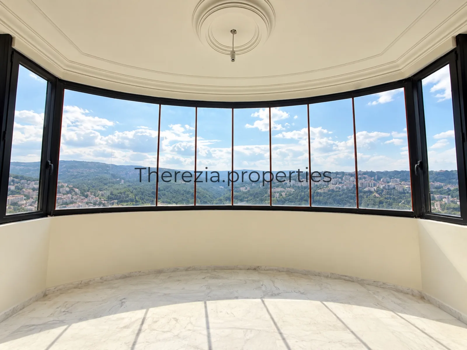 Apartment for Sale in Mansourieh — photo 2