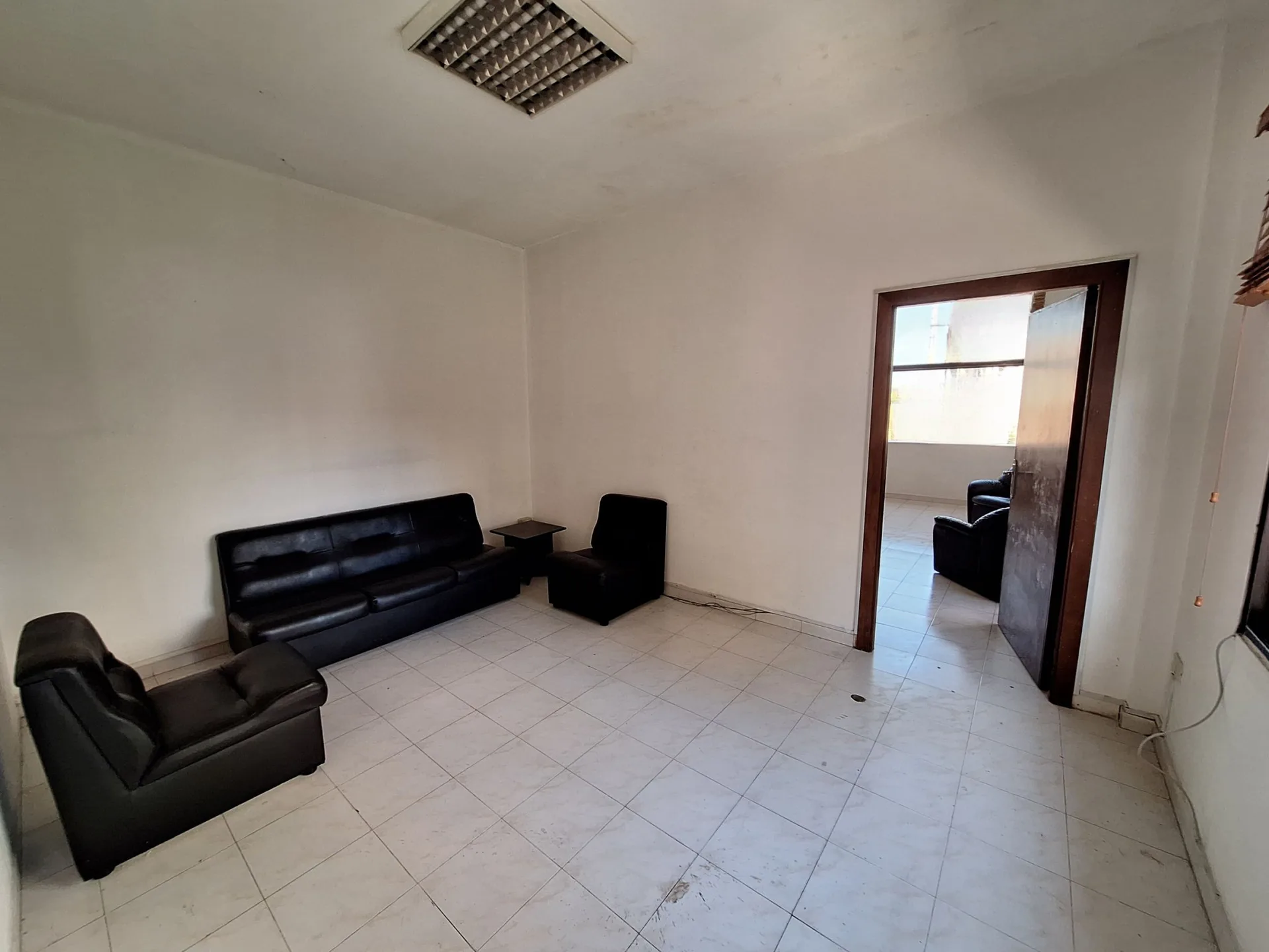 Modern Office for Rent in Jisr El Bacha — photo 4