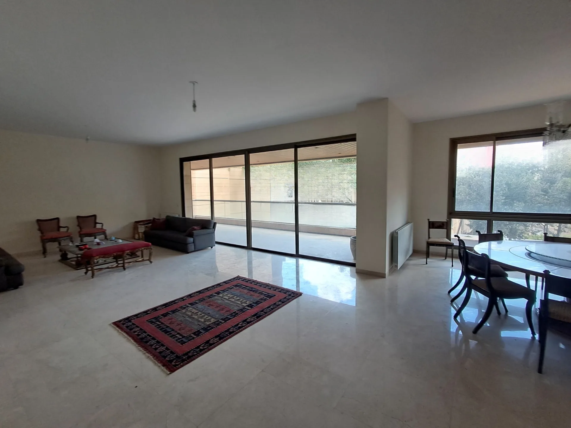 Luxury Furnished Apartment for Rent in Sioufi — الصورة 4
