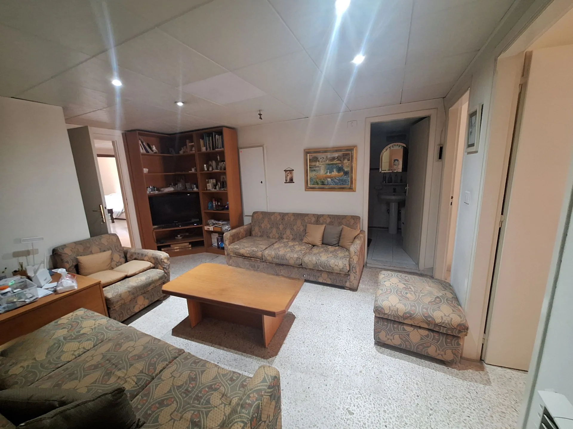 Spacious Apartment for Sale in Mansourieh — الصورة 5