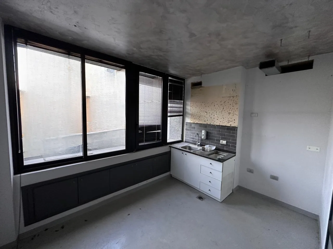 Office Space for Rent in Jaledib — الصورة 5