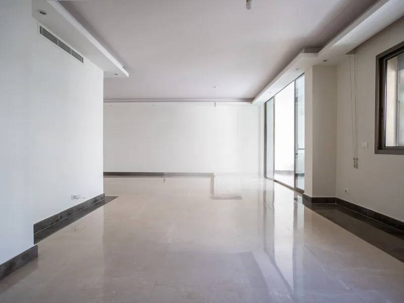 Spacious Apartment for Rent in Achrafieh — photo 2