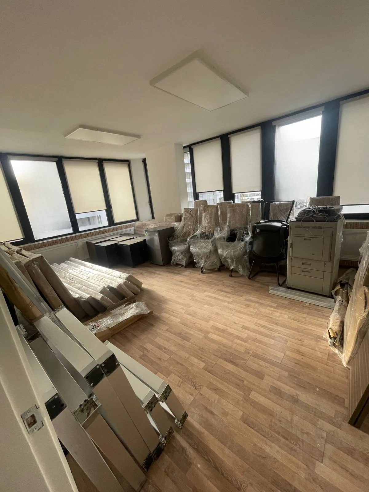 Elegant Office Space for Sale in Zalka — الصورة 5