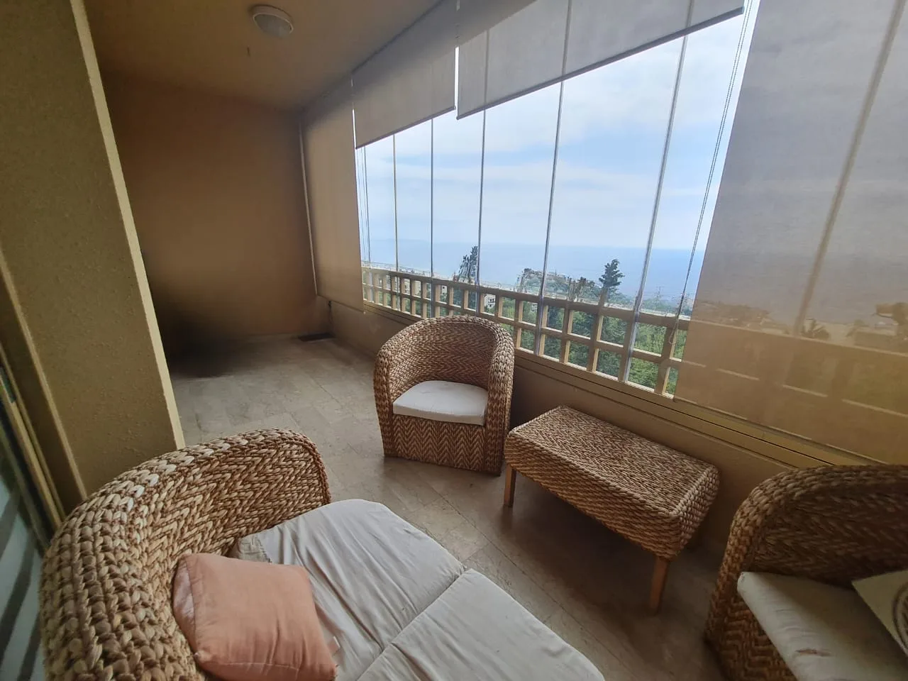 Sea View Furnished Apartment For Sale In Adma — الصورة 3