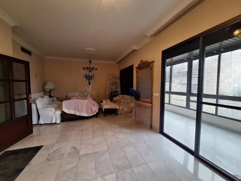 Luxurious Apartment for Sale in Sin El Fil — الصورة 4