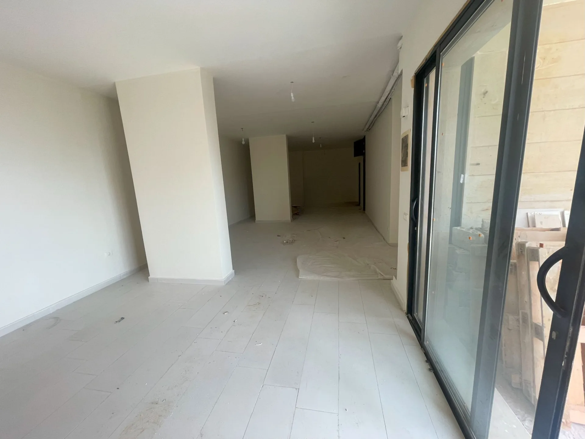 Open-Space Apartment for Rent in Kfarhbab — الصورة 5