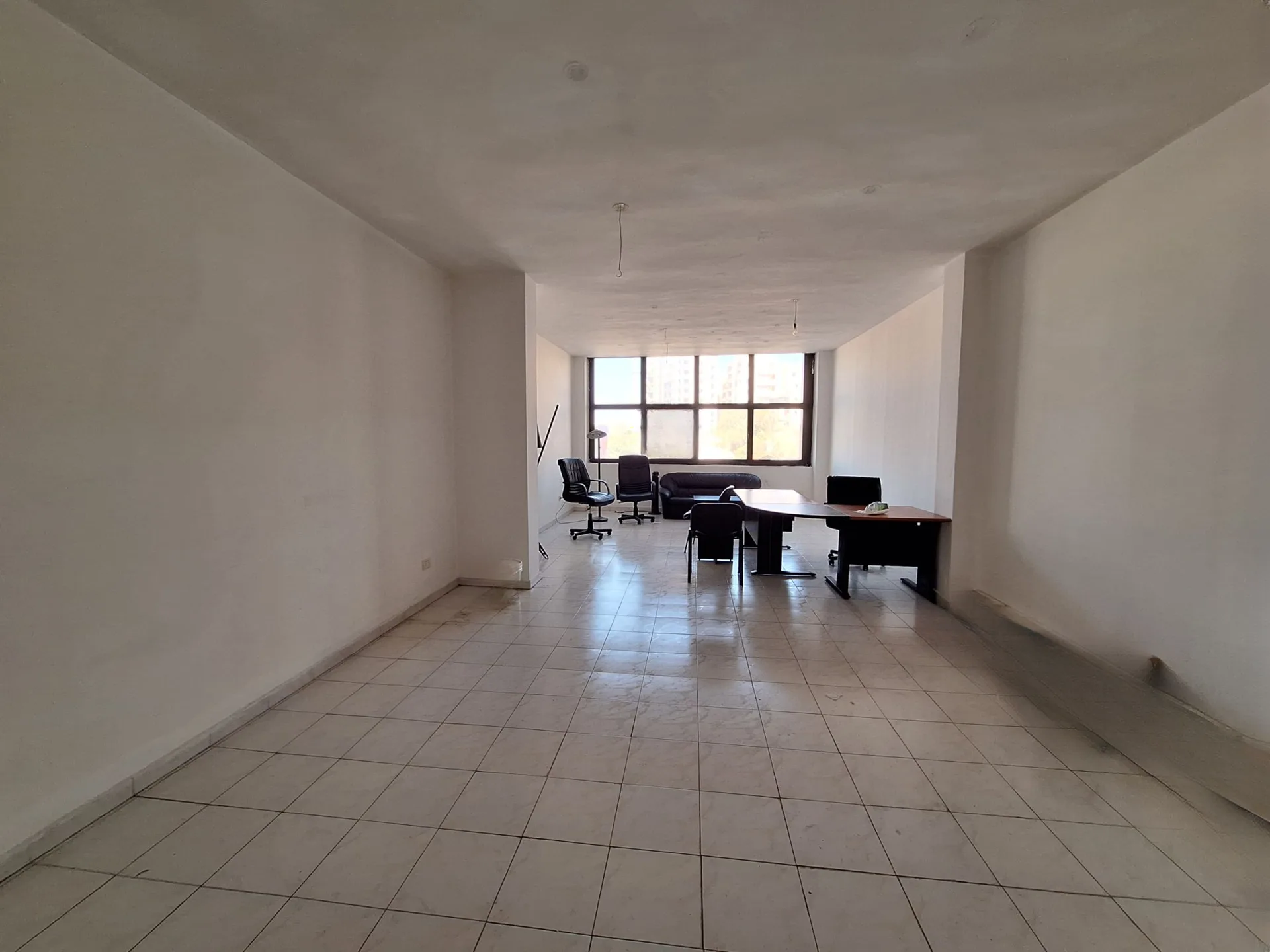 Modern Office for Rent in Jisr El Bacha — photo 5