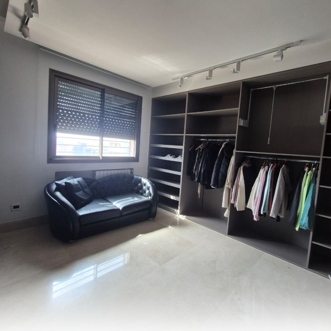 Apartment for Sale in Ramlet El Bayda — الصورة 3
