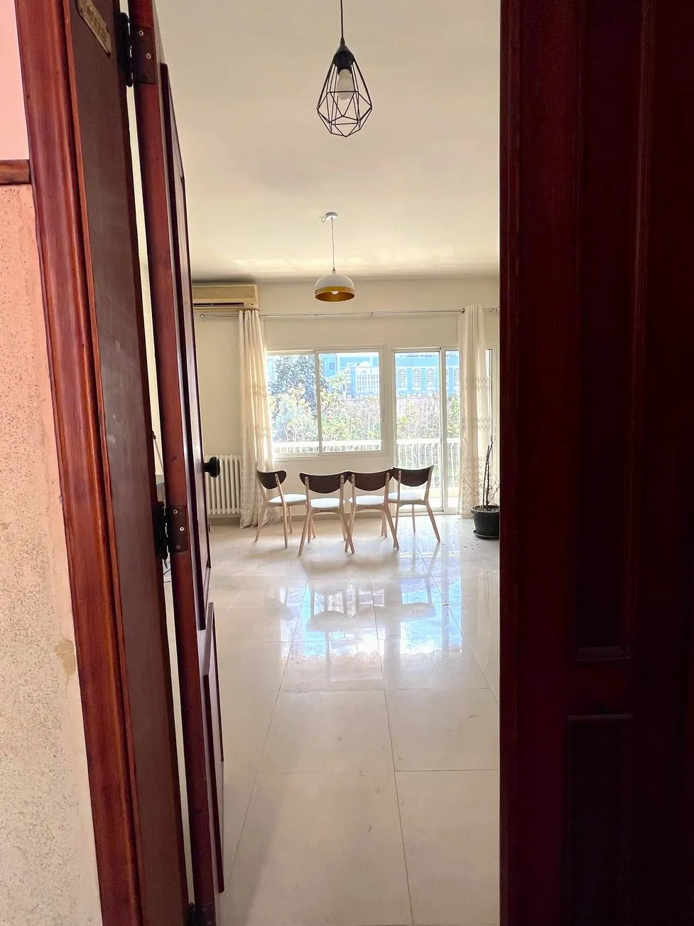 Elegant Apartment in Gemmayze — الصورة 3