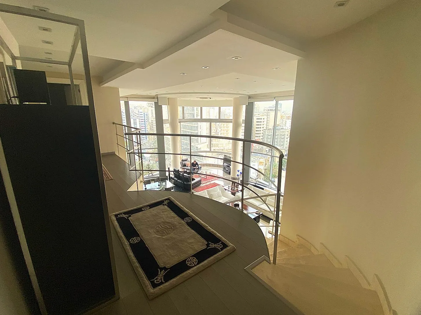 Luxury Duplex in Badaro, Beirut — الصورة 3