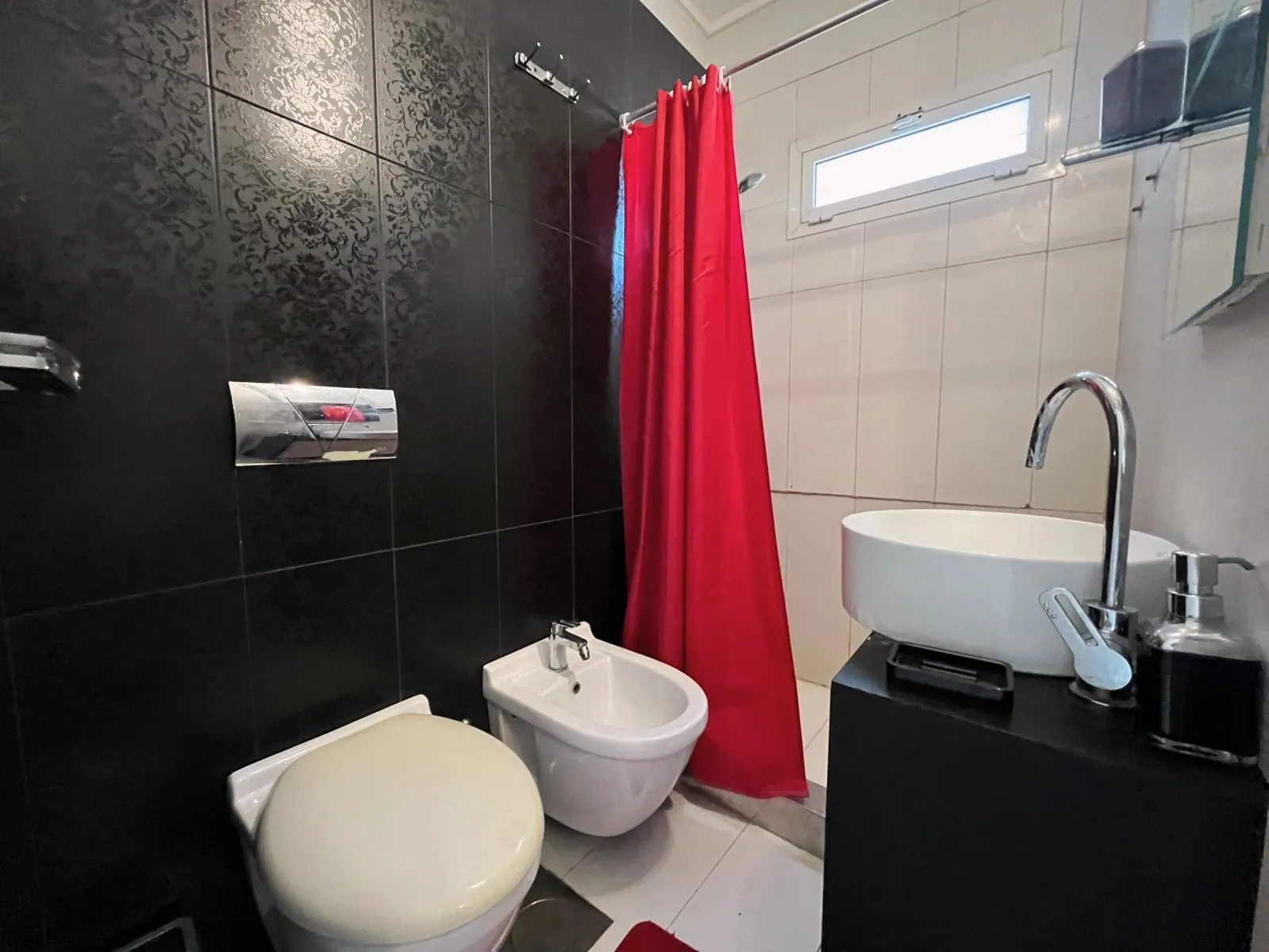 Furnished Apartment in Hamra, Beirut — الصورة 5
