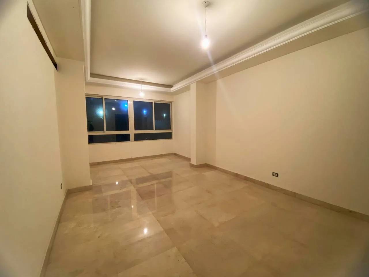 Spacious & Elegant Apartment in Ramlet Al Bayda — الصورة 3