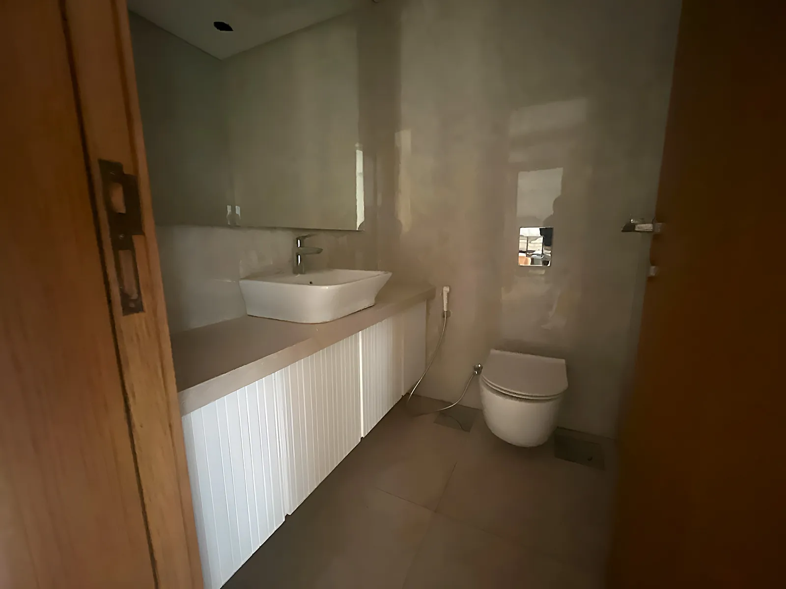 Elegant High-Floor Apartment in Clemenceau — الصورة 5
