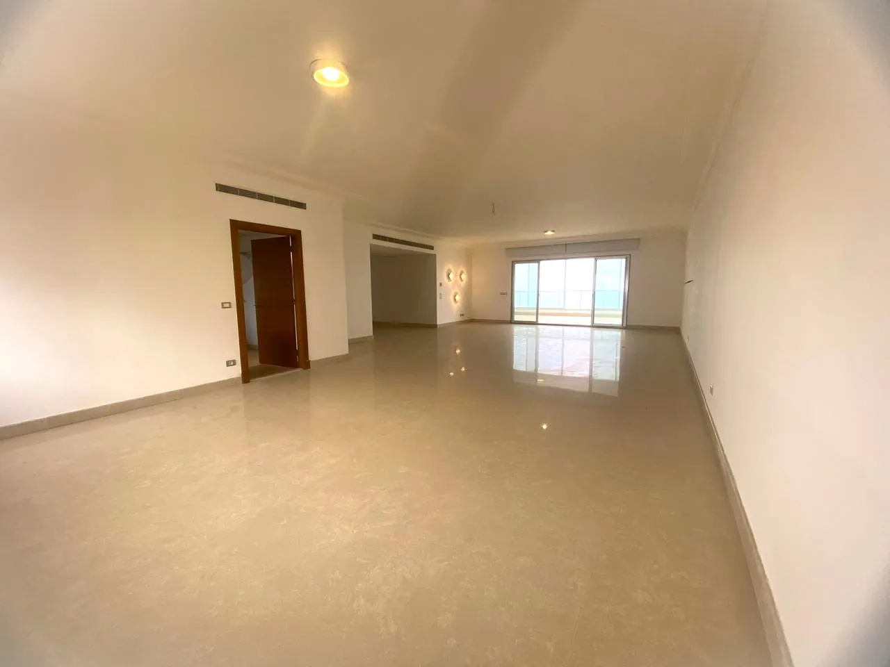 Luxurious Apartment in Raouche, Beirut