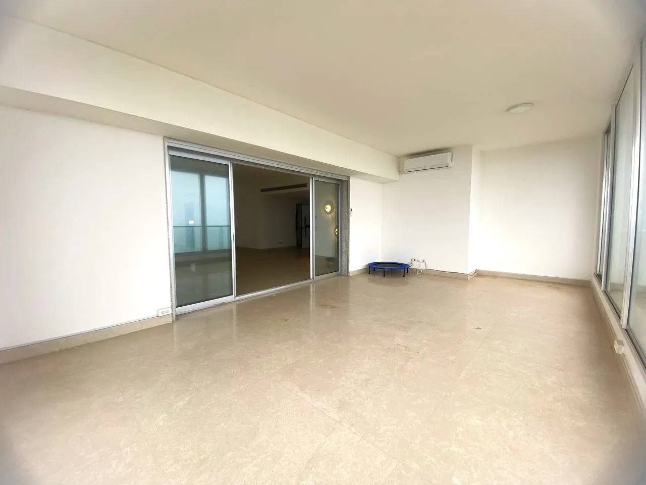 Luxurious Apartment in Raouche, Beirut — الصورة 5