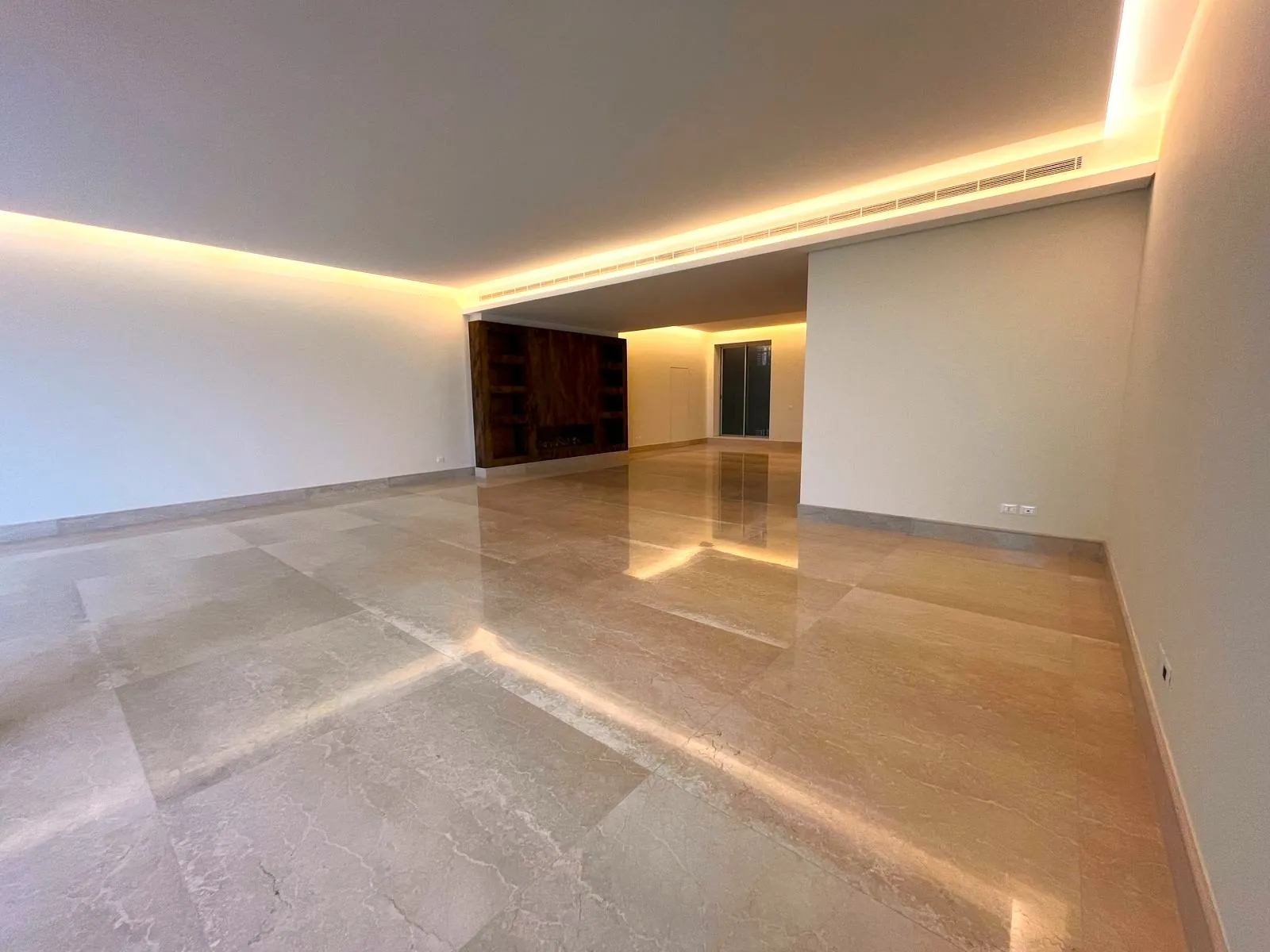 Exclusive Apartment in Ain El Mraiseh — الصورة 3
