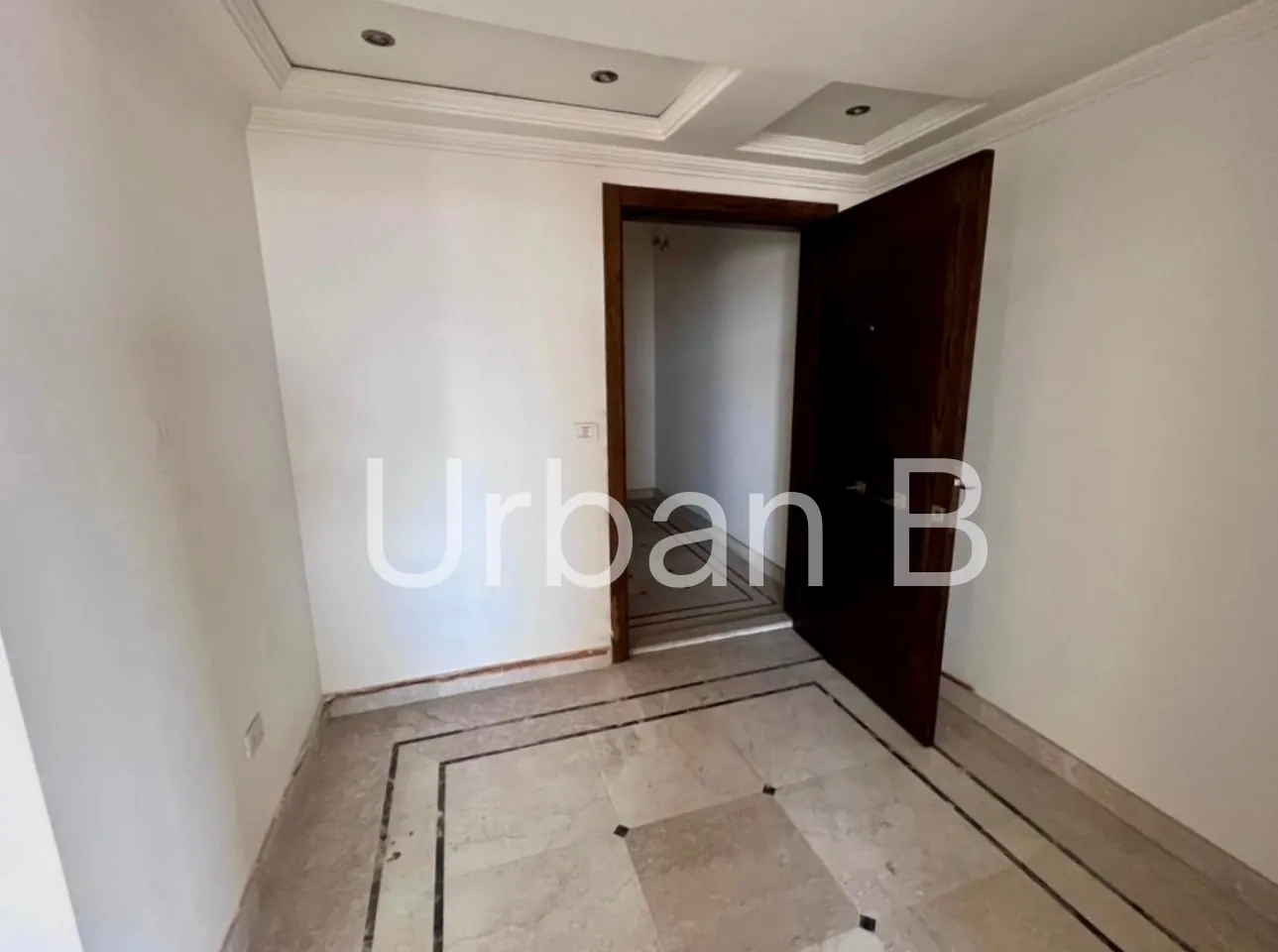 Modern Apartment in Prime Location, Hamra — photo 3