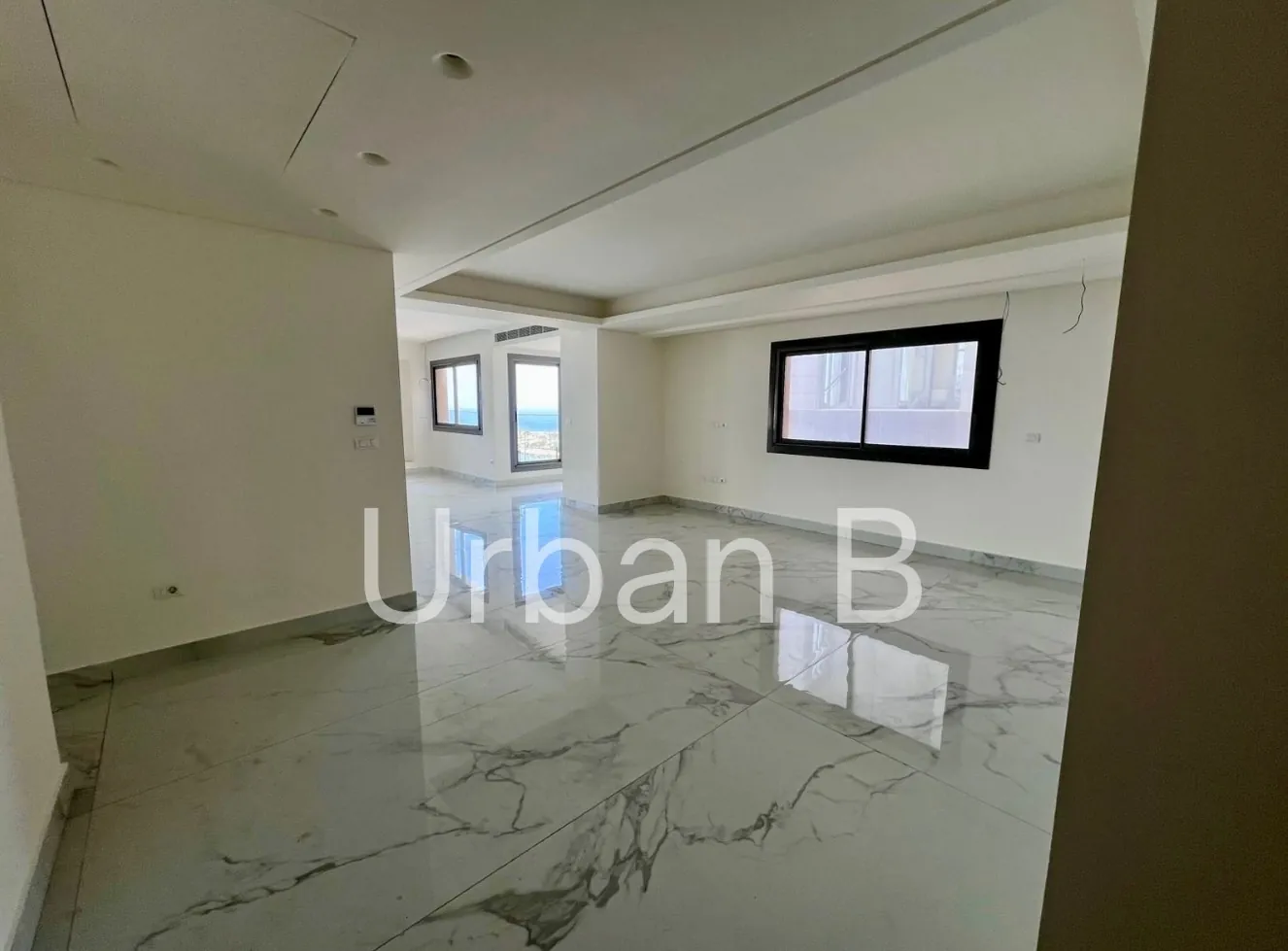 Luxurious Sea View Apartment in Raouche — الصورة 2