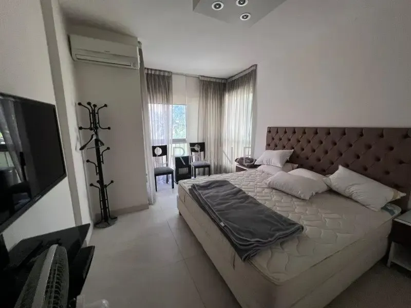 Apartment in Hamra — الصورة 2