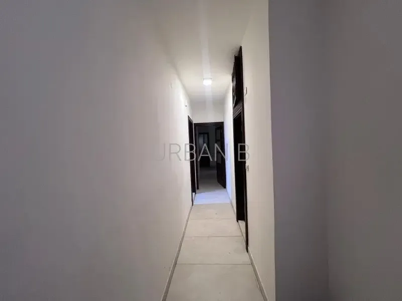 Apartment in Hamra — الصورة 3