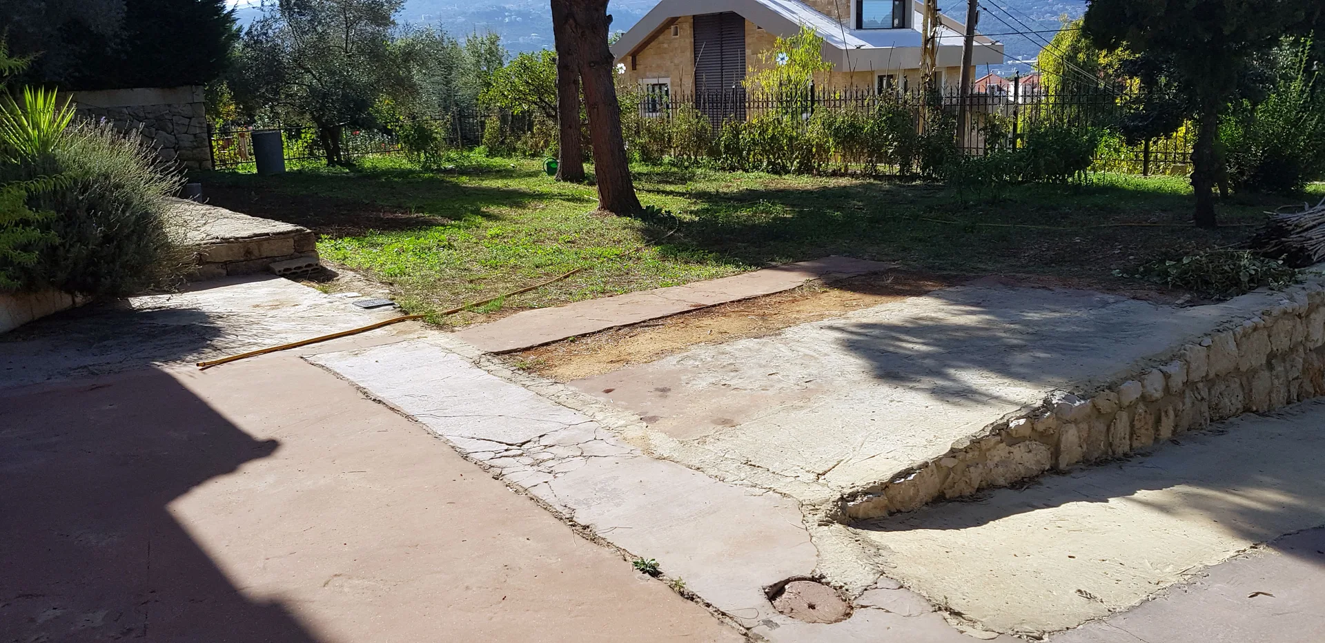 Villa for Sale in Ajaltoun, Lebanon — الصورة 2