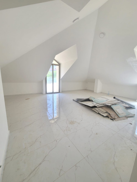 Duplex For Sale In Baabdat — photo 5