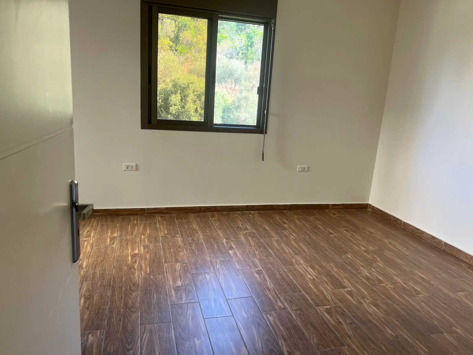 Apartment for Sale in Blaybel, Lebanon — الصورة 5