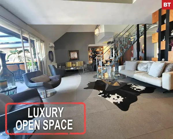 Spacious 365 sqm duplex in Sahel Alma