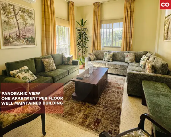 4 balconies/prime area/Bouar