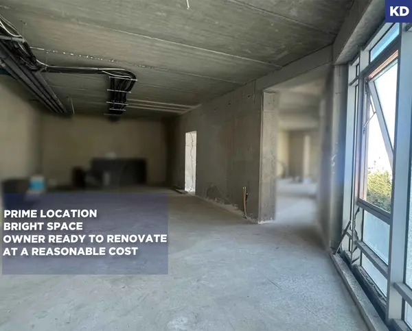 Spacious 140sqm Office/Dbaye / Parking available