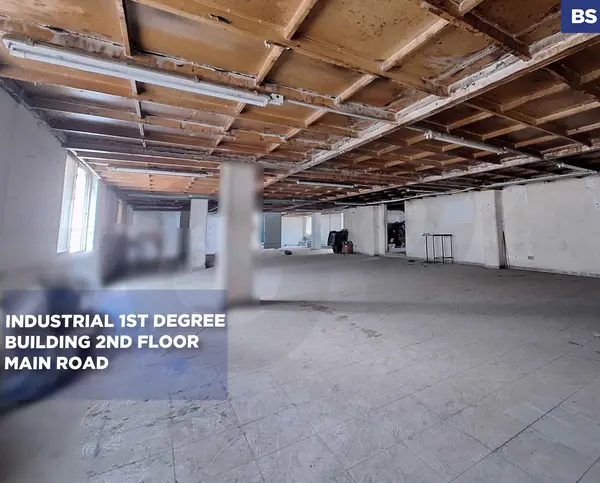 Industrial Warehouse/rent/Main Road