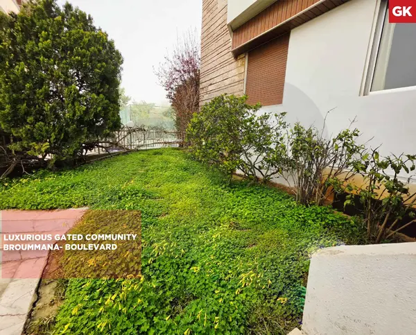 100 sqm garden/1 maid’s room/2 parking/Broummana