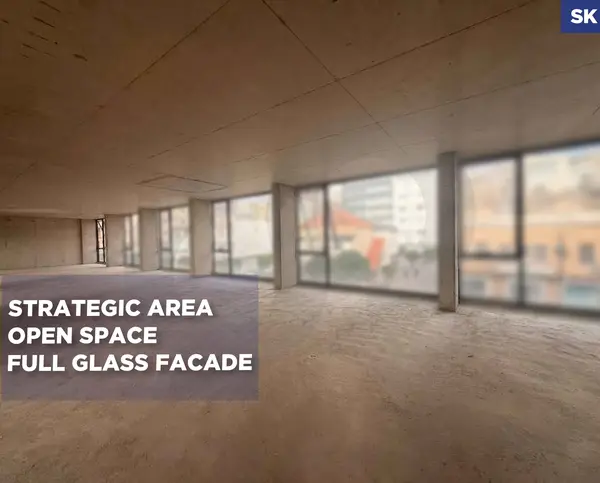 COMMERCIAL SPACE FOR RENT/METN, JAL EL DIB / PRIME HIGHWAY LOCATION