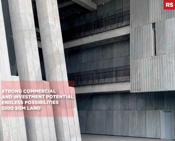 Commercial Center for Sale in Halat /strategic locations