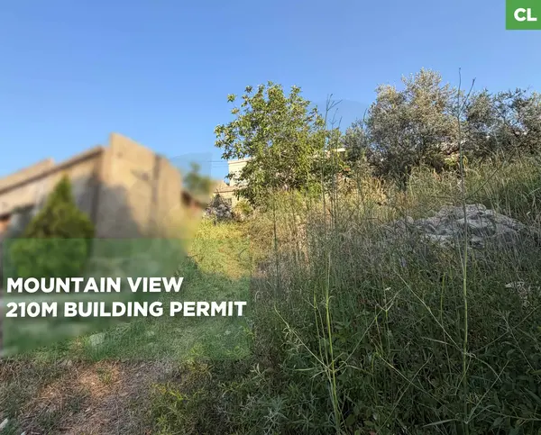 LAND/Aabeidat,Jbeil/beautiful mountain view
