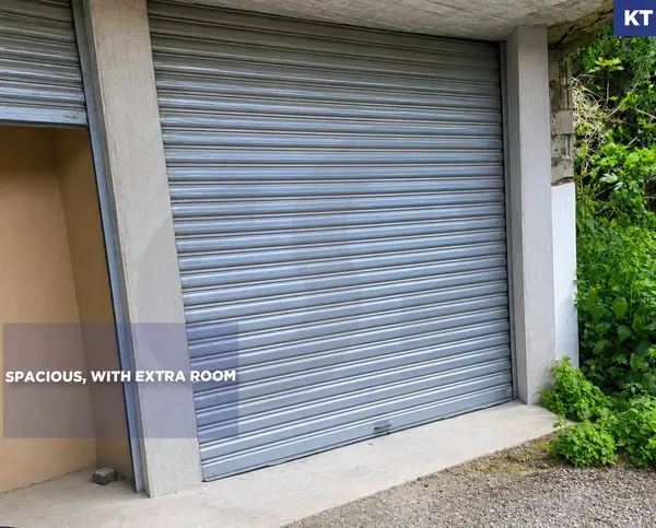 WAREHOUSE/Awkar, Metn/ private access