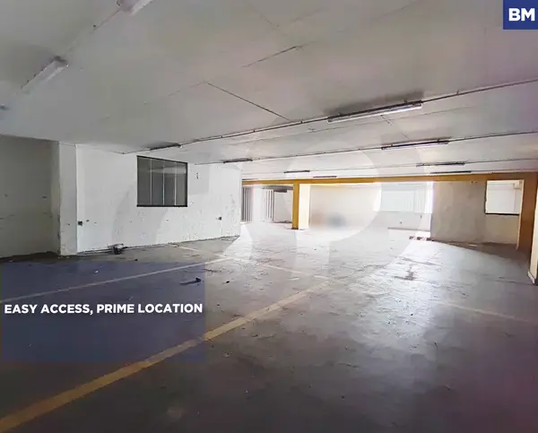 WAREHOUSE/Jeita, Keserouan/‎Easy access, zouk