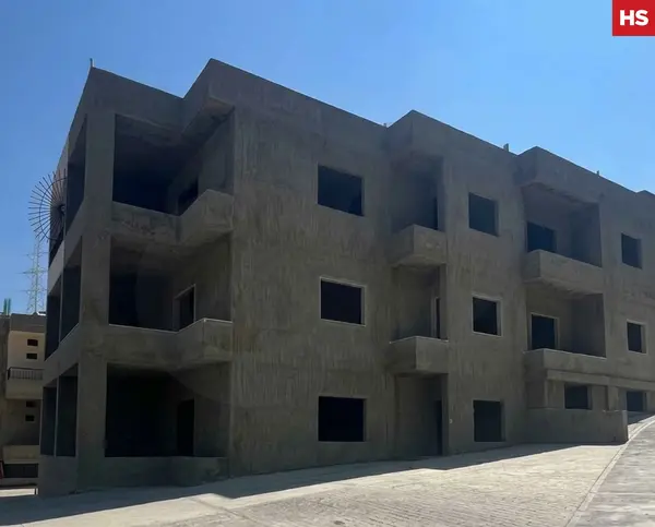 Under construction/Quiet street | Prime location/Kroum Arab, Akkar
