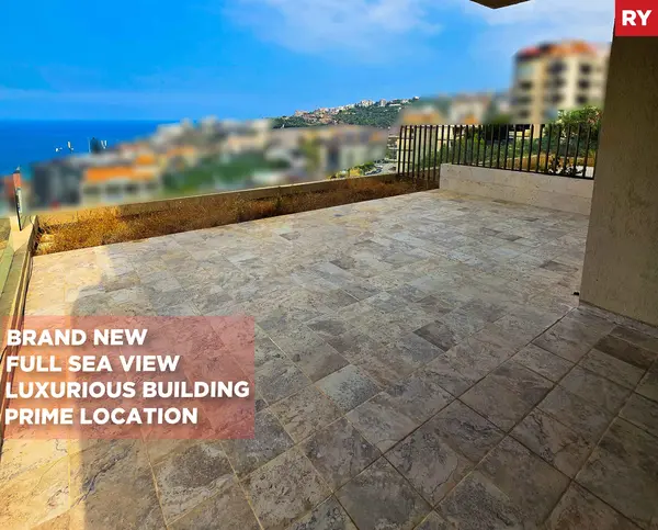 DUPLEX/Ghazir Kfarhbab/KESEROUAN / Dead end street