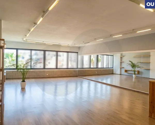RENTAL OFFICE/prime location on the main road/ Mazraat Yachouh,METN